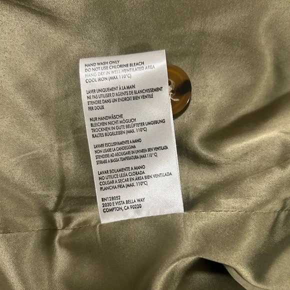 Backyard Roses Kennedy Coat - Picture 7 of 7